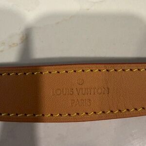 Louis Vuitton 22” Leather purse strap
